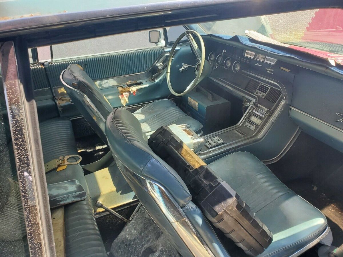 1965 Ford Thunderbird - photo 9