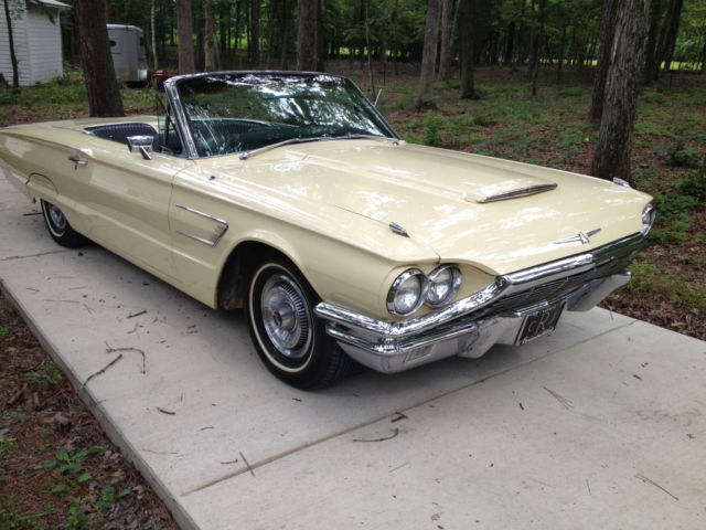 1965 Ford Thunderbird Convertibe 1965 Ford Thunderbird convertible