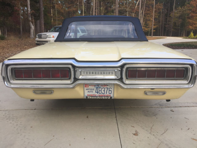 1965 Ford Thunderbird convertible - photo 4