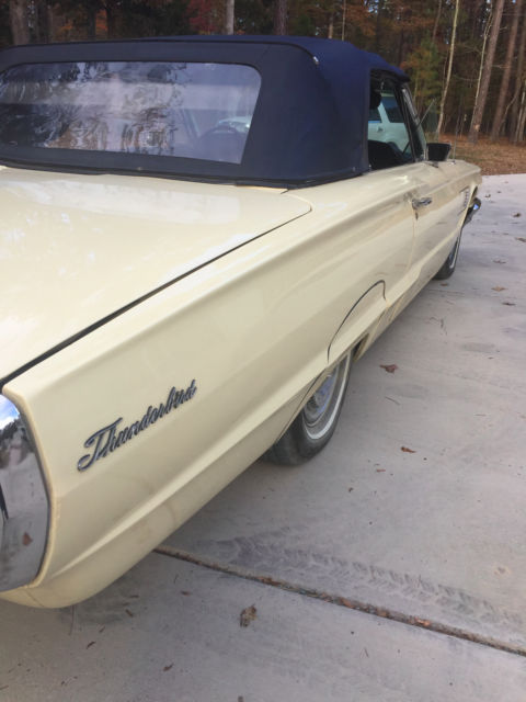 1965 Ford Thunderbird convertible - photo 5