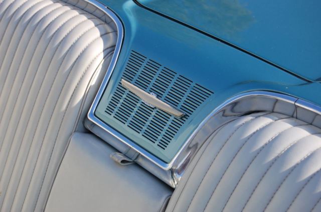 1965 Ford Thunderbird Base Convertible 2-Door - photo 11