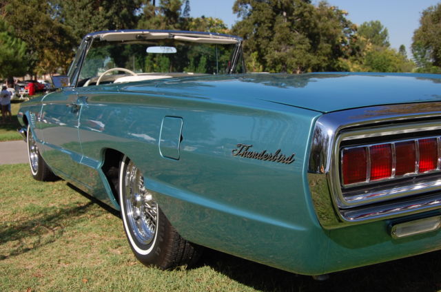 1965 Ford Thunderbird Base Convertible 2-Door - photo 2