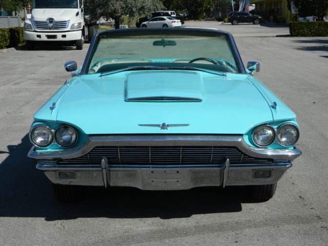 1965 Ford Thunderbird Convertible - photo 5