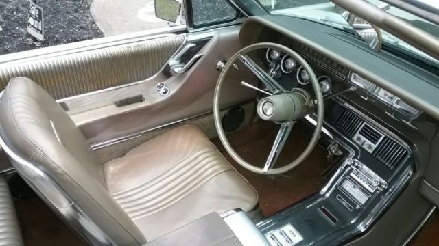 1965 Ford Thunderbird Convertible - photo 5