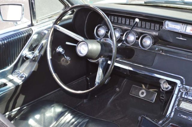 1965 Ford Thunderbird 2 door - photo 9