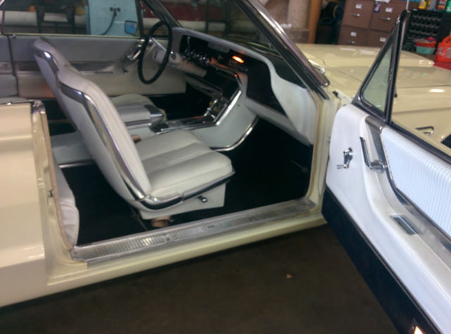 1965 Ford Thunderbird - photo 4