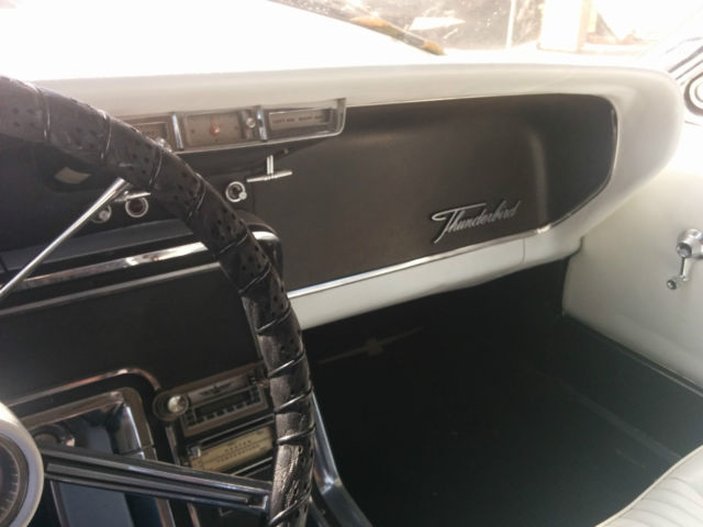 1965 Ford Thunderbird - photo 8
