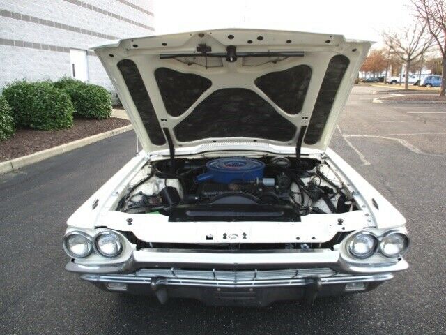 1965 Ford Thunderbird Coupe - photo 12