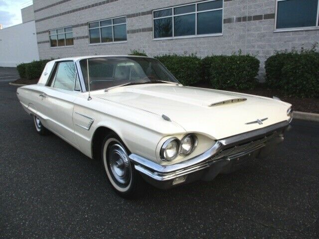 1965 Ford Thunderbird Coupe - photo 2