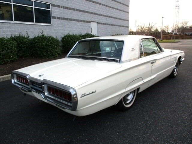 1965 Ford Thunderbird Coupe - photo 7