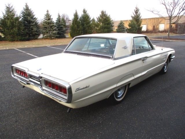 1965 Ford Thunderbird Coupe - photo 9