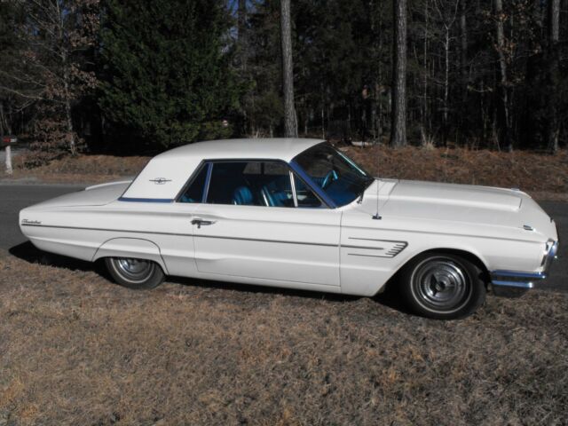 1965 Ford Thunderbird Coupe 390 V8 Wimbledon White and Turquoise 1965 Ford Thunderbird Coupe
