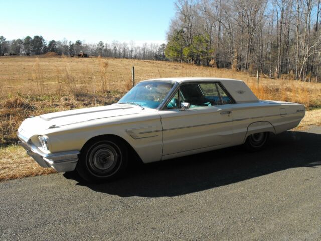 1965 Ford Thunderbird Coupe - photo 12