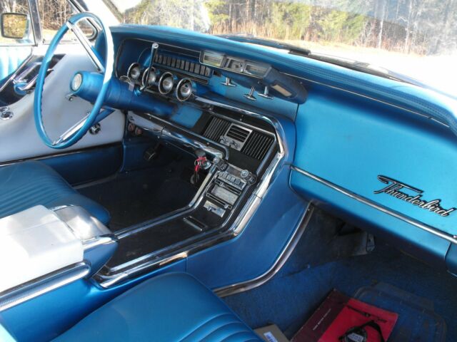1965 Ford Thunderbird Coupe - photo 7