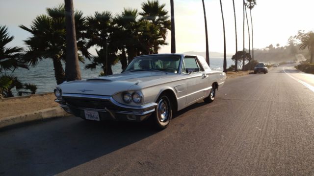 1965 Ford Thunderbird - photo 2