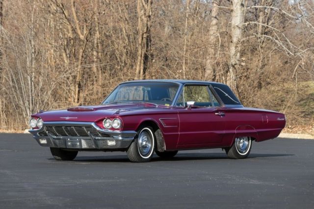 1965 Ford Thunderbird Landeau Hardtop - photo 3