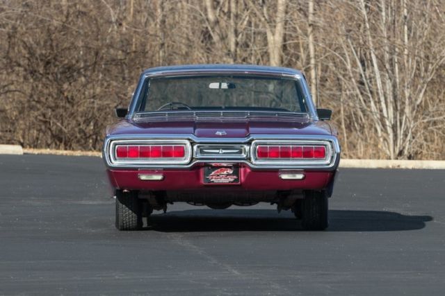 1965 Ford Thunderbird Landeau Hardtop - photo 7