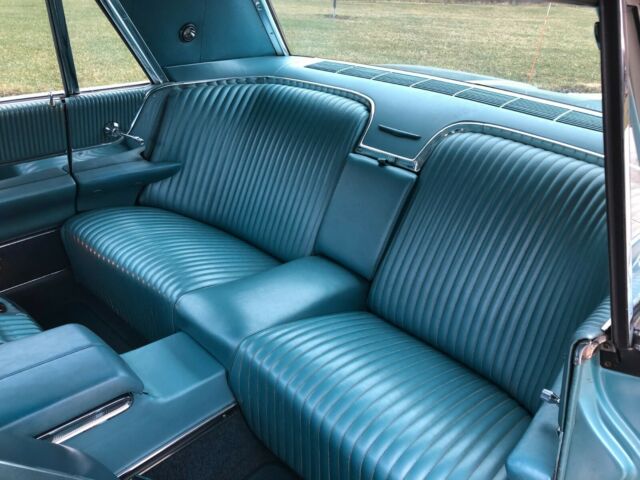 1965 Ford Thunderbird Base - photo 9