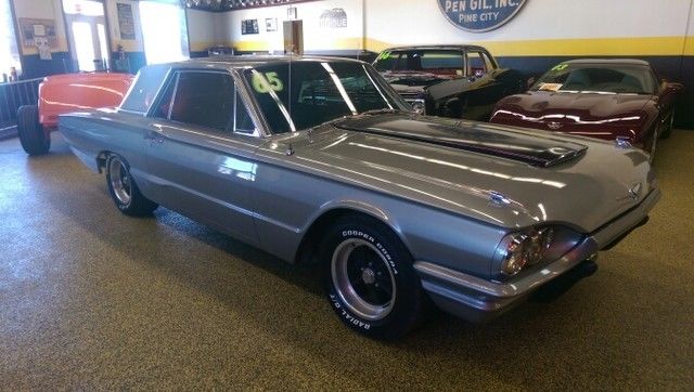 1965 Ford Thunderbird - photo 2