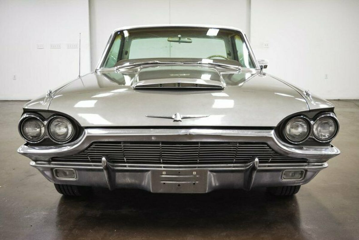 1965 Ford Thunderbird Special Landau - photo 2