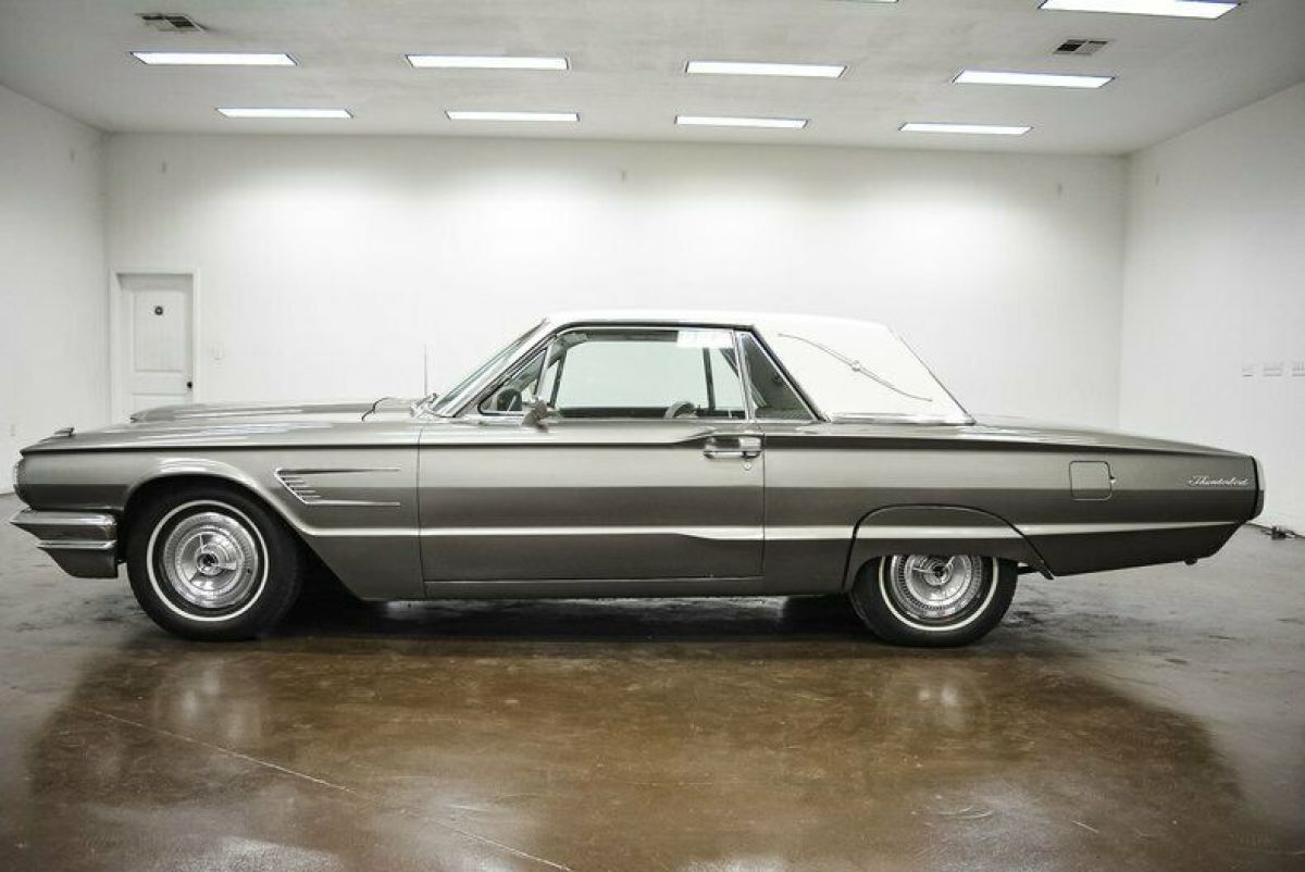 1965 Ford Thunderbird Special Landau - photo 4
