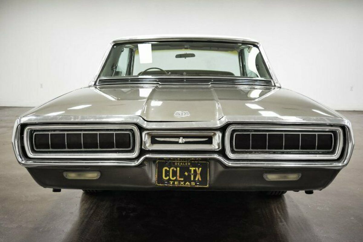 1965 Ford Thunderbird Special Landau - photo 6