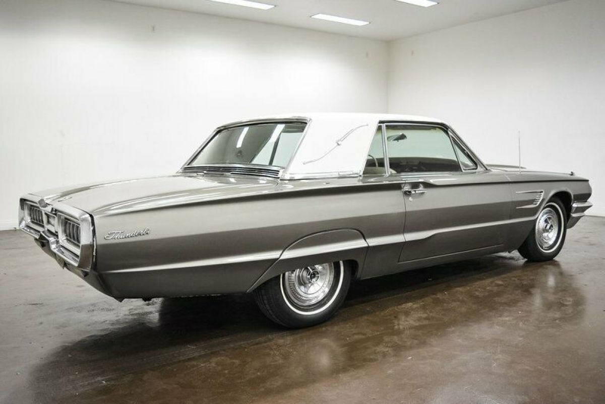 1965 Ford Thunderbird Special Landau - photo 7