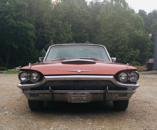 1965 Ford Thunderbird SPECIAL LANDAU - photo 2