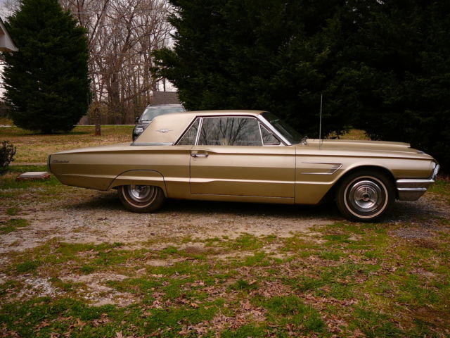 1965 Ford Thunderbird - photo 12