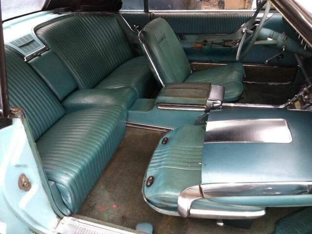 1965 Ford Thunderbird Convertible - photo 4