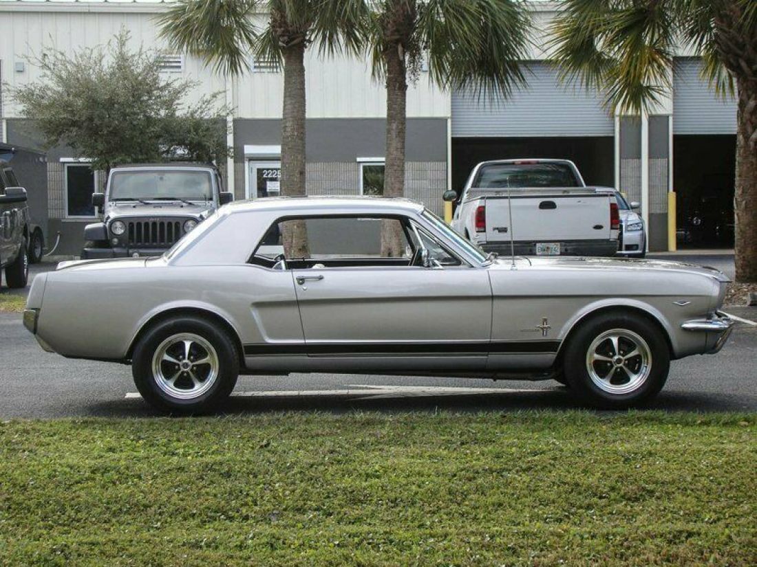 1965 Ford Mustang - photo 12