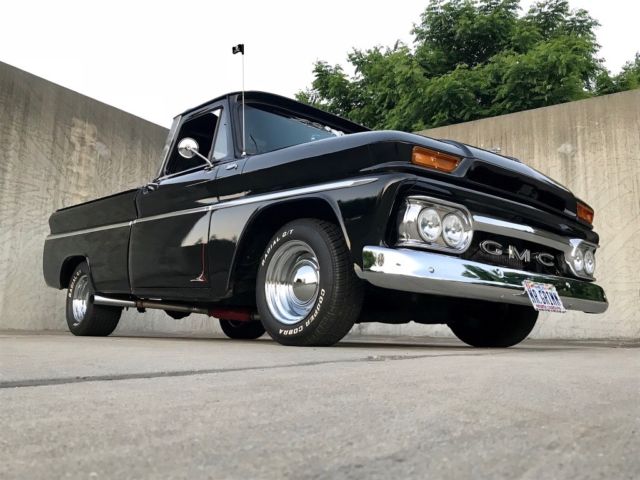 1965 GMC 1000 series short bed truck 1965 GMC 1000 series Short bed