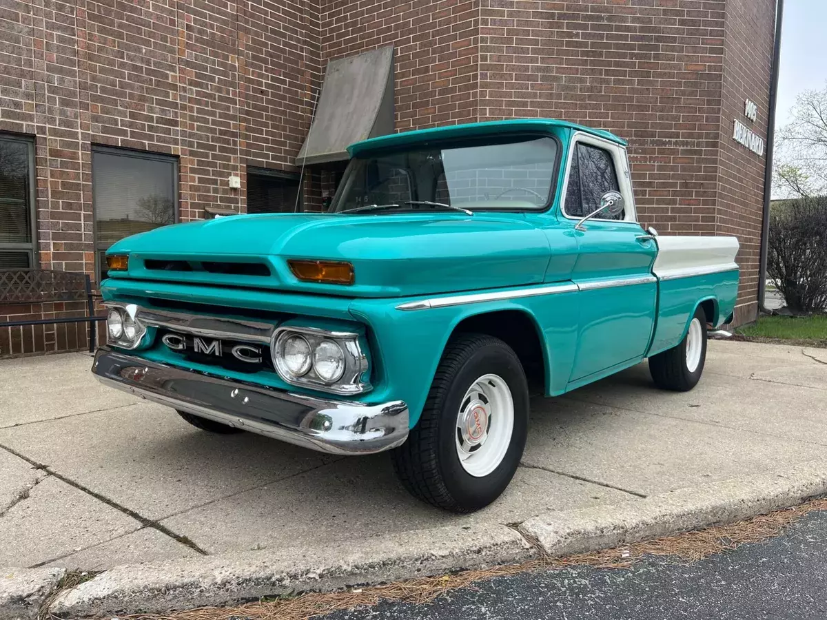 1965 gmc 1000 truck Short bed fleet side Chevrolet c10 Chevy c/k 1963 1964 1965 GMC 1000 - Fleetside Short Bed