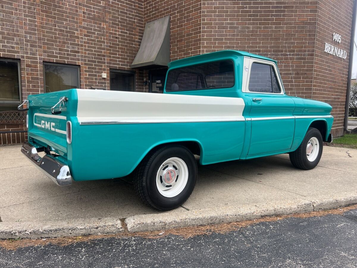 1965 GMC 1000 - Fleetside Short Bed - photo 12