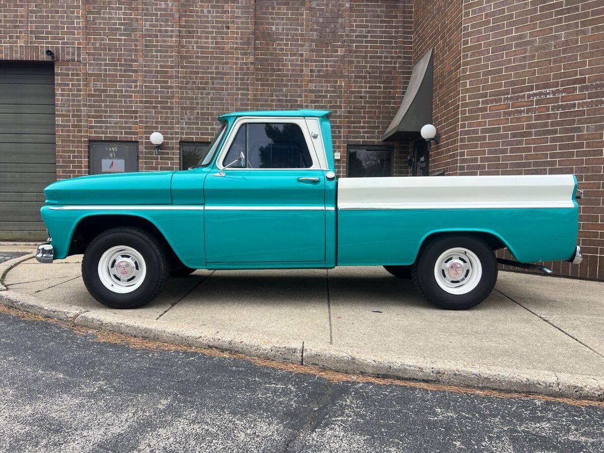 1965 GMC 1000 - Fleetside Short Bed - photo 3
