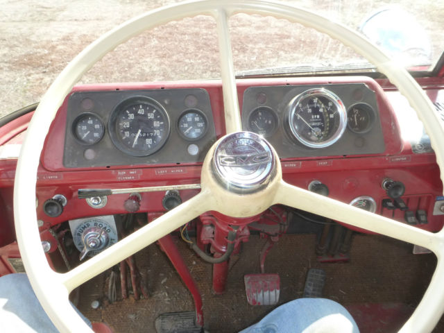 1965 GMC 7000 SERIES FIRETRUCK COE - photo 9