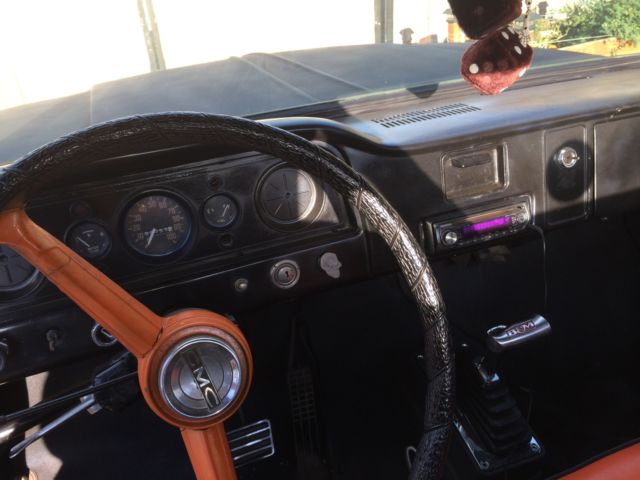 1965 GMC C10 1500 2 door pick up - photo 10