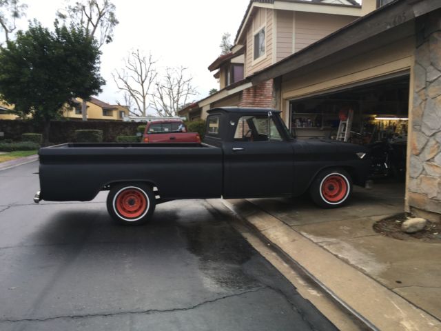 1965 GMC C10 1500 2 door pick up - photo 4