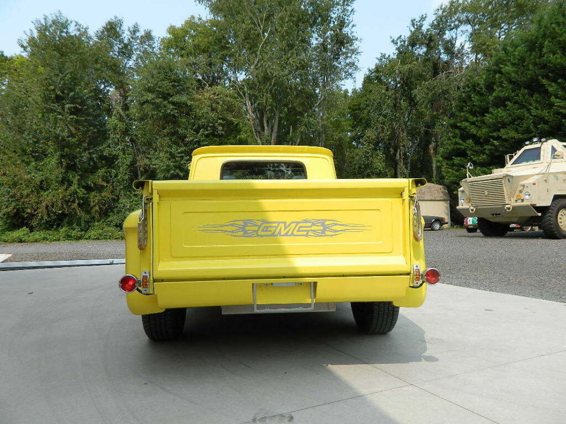 1965 GMC Stepside Pickup - photo 8