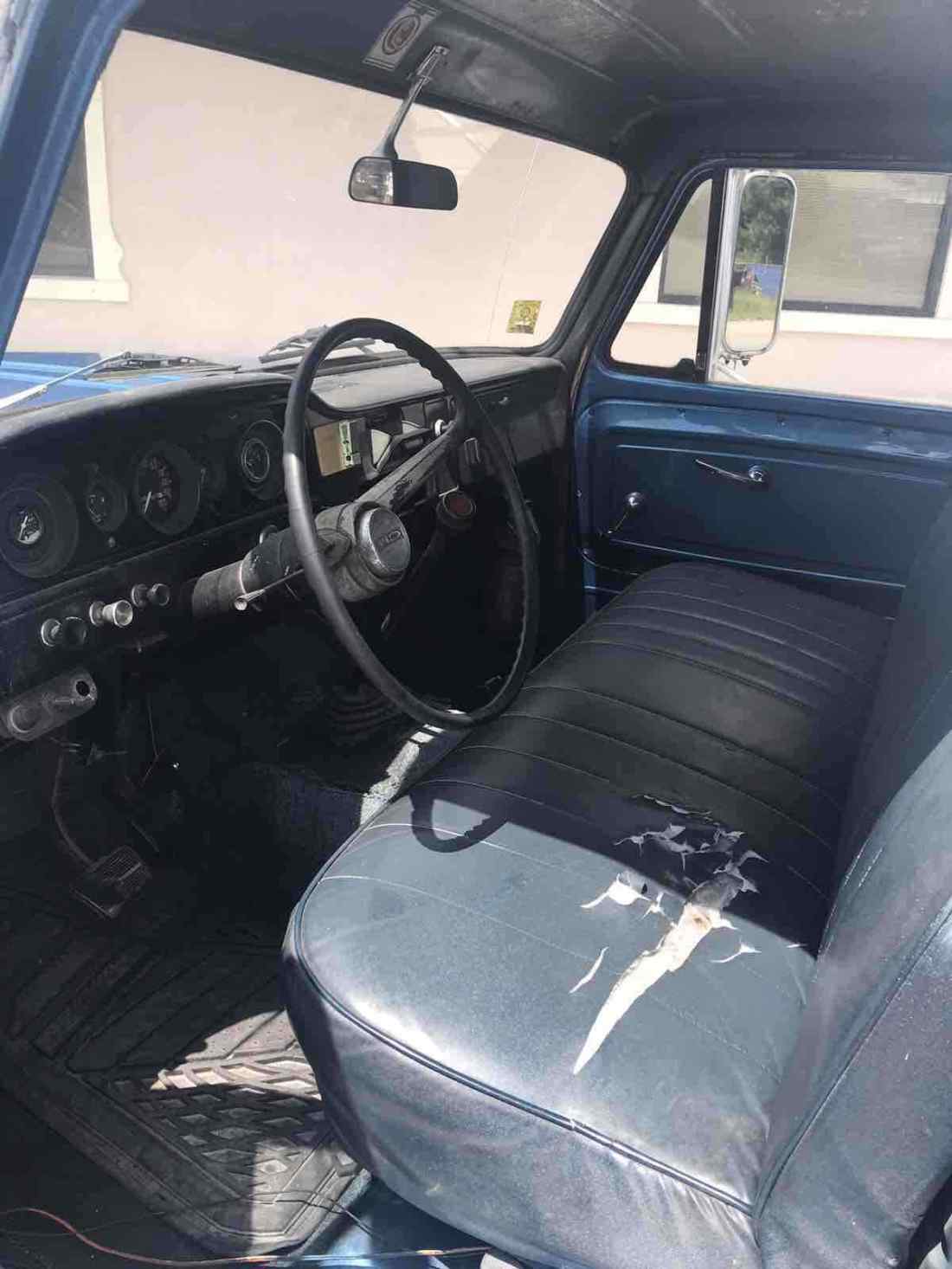 1965 GMC tow truck - photo 8