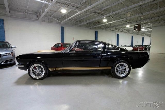 1965 Ford Mustang GT-350 HERTZ RESTOMOD - photo 2
