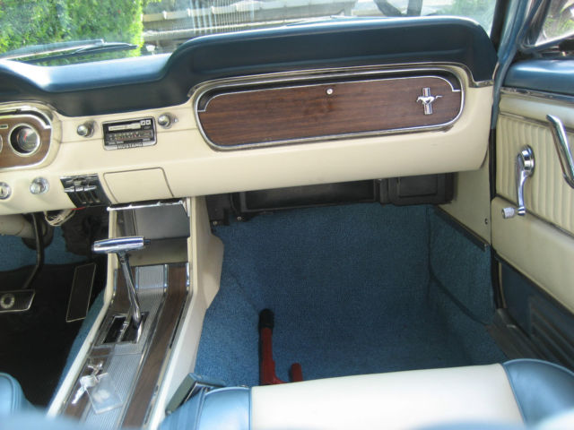 1965 Ford Mustang GT Convertible - photo 7