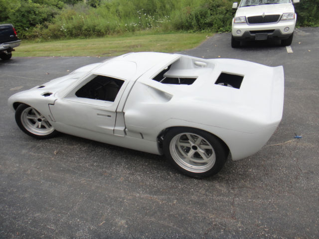 1965 Ford GT40 - photo 10