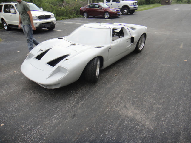 1965 Ford GT40 - photo 7