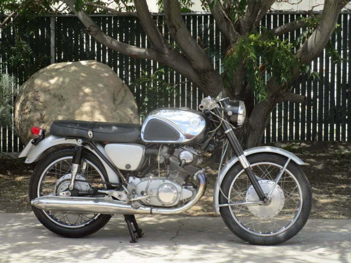 1965 Honda 305 Super Hawk - photo 2