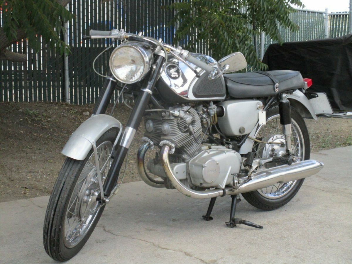 1965 Honda 305 Super Hawk - photo 6