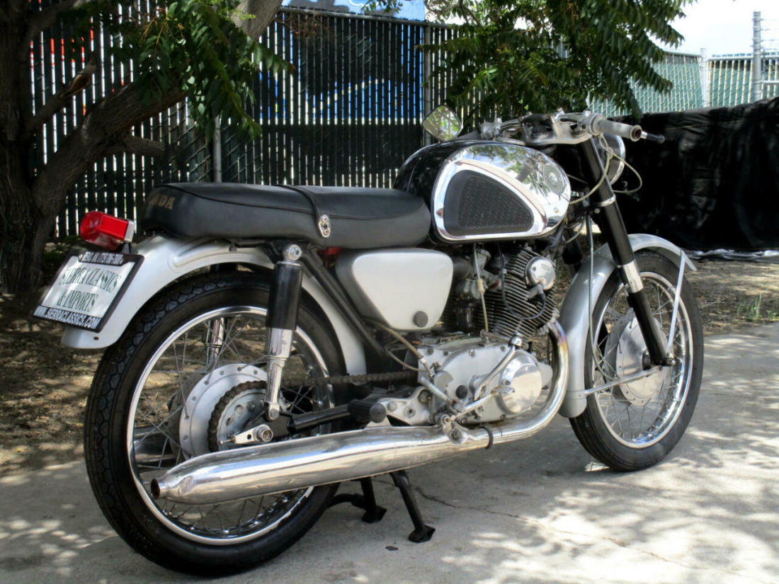1965 Honda CB750 - photo 4