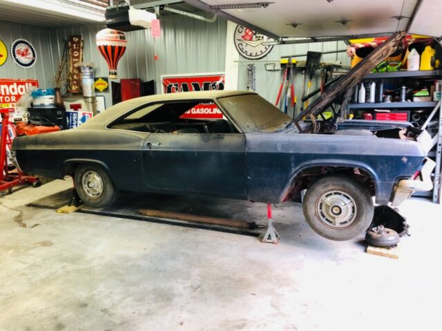 1965 Chevrolet Impala SS - photo 3