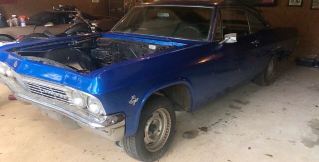 1965 Impala SS / Garage Find / Perfect Project / Storage for 2 Years 1965 Chevrolet Impala SS