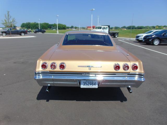 1965 Chevrolet Impala Super Sport - photo 4